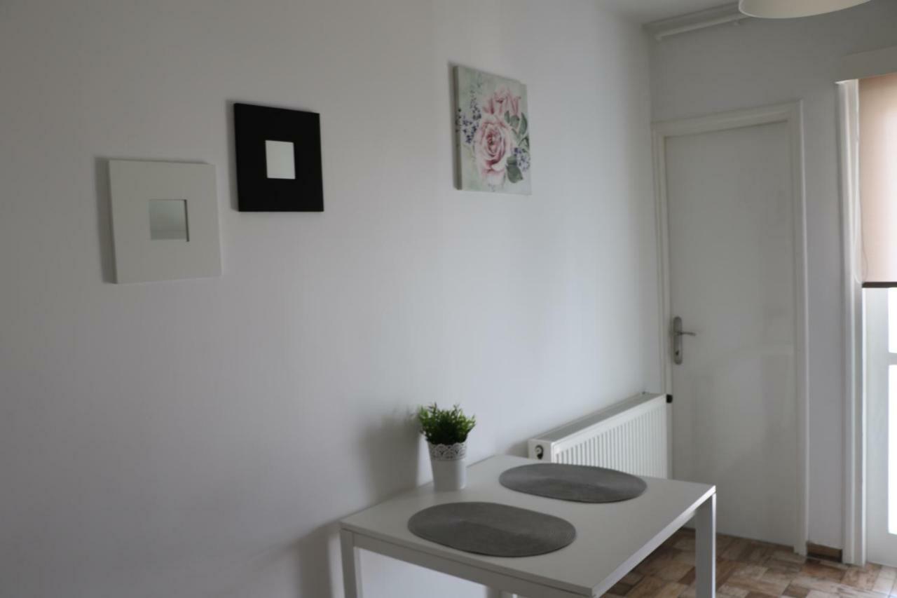 Apartment K&A- Near Dom Sportova Zagreb Bagian luar foto